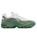 New Balance Green