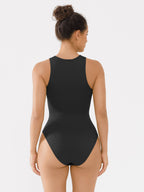 Body acanalado sin costuras MyCurve con cuello redondo y cremallera invisible