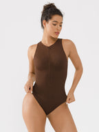 Body acanalado sin costuras MyCurve con cuello redondo y cremallera invisible