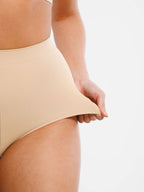 MyCurve Seamless High-Waist Tummy Control Antibacterial Peach Hip Brief