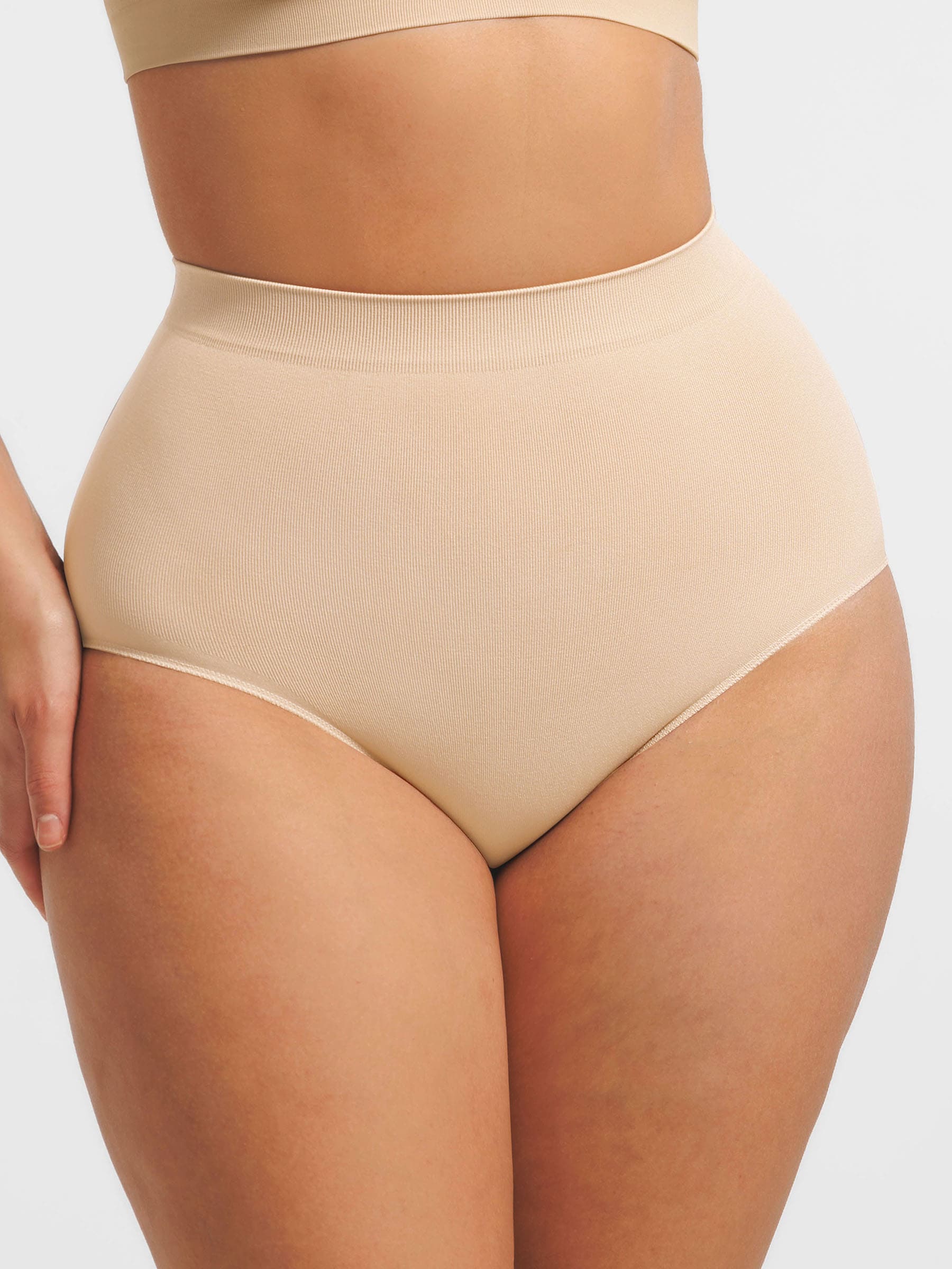 MyCurve Seamless High-Waist Tummy Control Antibacterial Peach Hip Brief