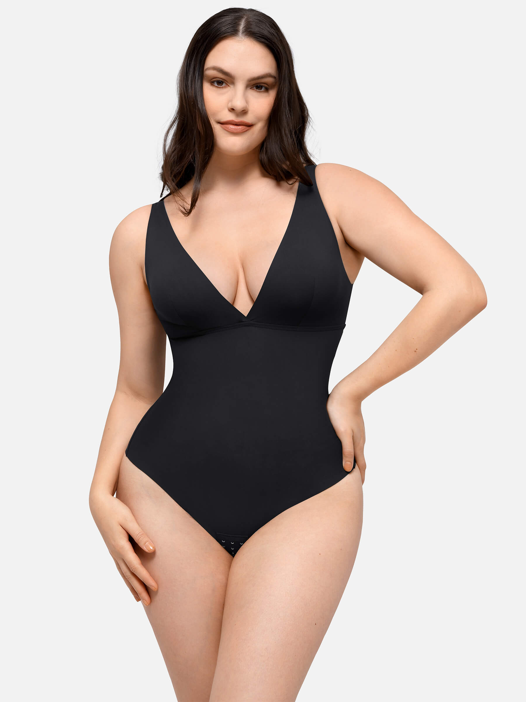 Body alisador sin costuras con escote en V profundo MyCurve