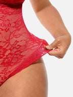 Body de cuerpo entero con escote en V y encaje MyCurve