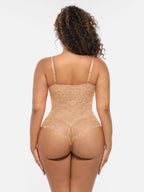 Body de cuerpo entero con escote en V y encaje MyCurve