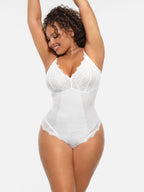 Body de cuerpo entero con escote en V y encaje MyCurve