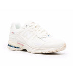 New Balance 2002R
