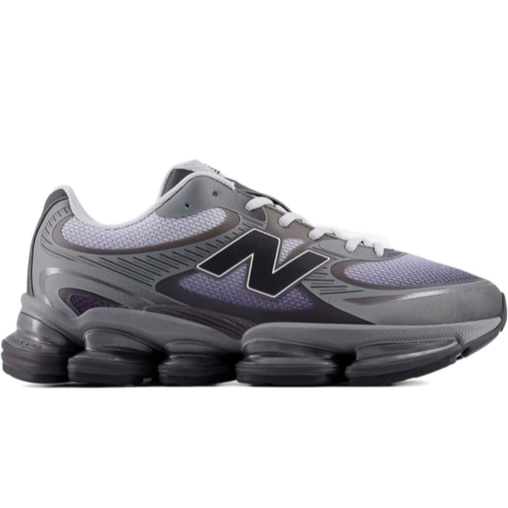 New Balance 2000
