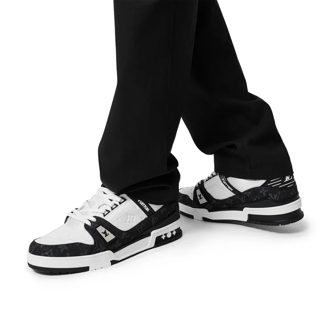 LV Trainer Black